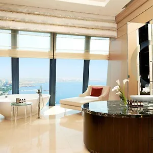 Отель Fairmont Baku, Flame Towers