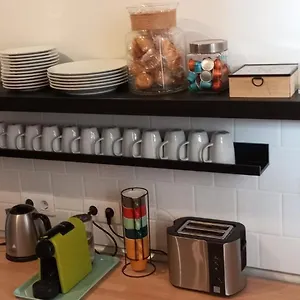  Konukevi Casa Consell Bailen, İspanya